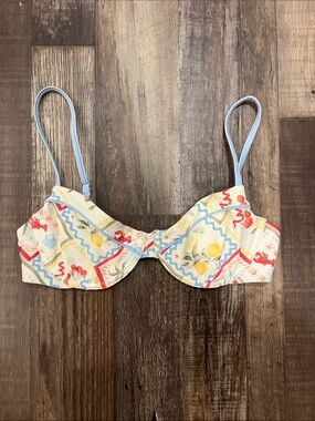 Abercrombie & Fitch Balconette Underwire Bikini Top in Tile Print
